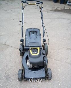 McCulloch M46 125 WR Self Propelled Petrol Lawnmower 18