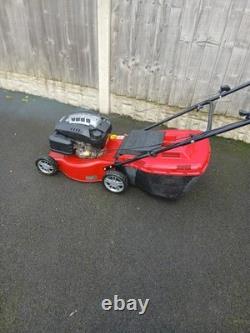 Mountfield 454 petrol self propelled lawn mower with grass box