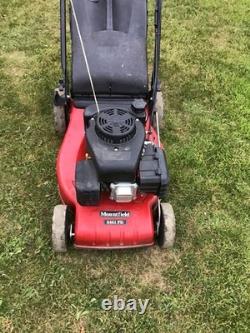Mountfield S461 PD Self-Propelled Petrol Lawn Mower 46CM/18INCH 160cc 2012 Model Mountfield S461 PD Self-Propelled Petrol Lawn Mower 46CM/18INCH 160cc 2012 Model