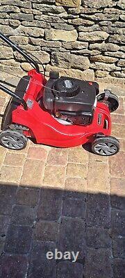 Mountfield SP164 Self Propelled Petrol Lawnmower