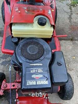 Murray 120/76 Ride On Mower Lawn Tractor Needs Battery