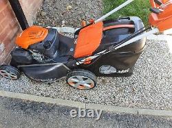 Oleo Mac Petrol Lawn Mower 53 VK Self Propelled, Bag Mulch Or Side Discharge