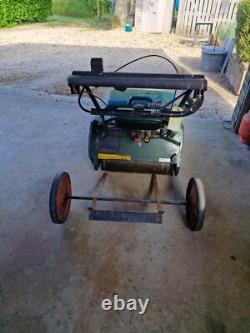 Petrol cylinder lawnmower self propelled