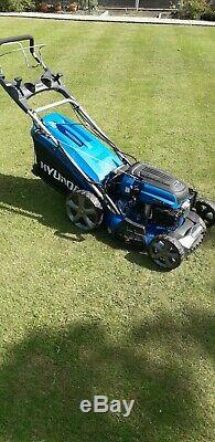 Petrol lawn mower self propelled electric start