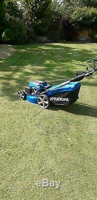 Petrol lawn mower self propelled electric start