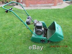 Qualcast 35s classic selfpropelled petrol roller lawnmower in good working order