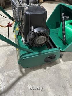 Qualcast Classic 35S Petrol Self-Propelled Mower