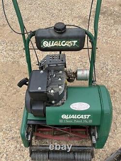 Qualcast Classic 35S Petrol Self Propelled Mower And Scarifier Cassette