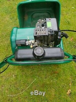 Qualcast Classic 35s 2001 Self Propelled Petrol Lawn Mower with Grass Box