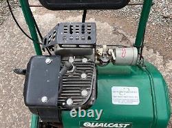 Qualcast Classic 35s Petrol Self-Propelled Lawnmower