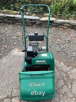 Qualcast Classic 35s Petrol Self-Propelled Lawnmower