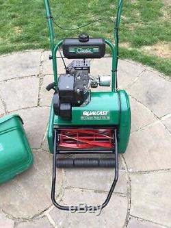 Qualcast Classic 35s Self Propelled Petrol Cylinder Mower