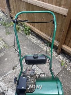 Qualcast Classic 43S Petrol Self-Propelled Lawnmower with Scarifier Cassette