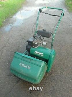 Qualcast Classic 43s self Propelled lawnmower Cylinder Roller petrol