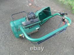 Qualcast Classic 43s self Propelled lawnmower Cylinder Roller petrol