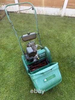 Qualcast Classic Petrol 35s Petrol Self Propelled Cylinder Lawn Mower Grass Box