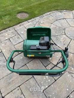 Qualcast Classic Suffolk Punch 17s 43s Self propelled petrol cylinder mower