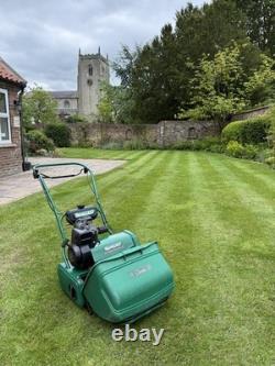 Qualcast Classic Suffolk Punch 17s 43s Self propelled petrol cylinder mower