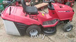 Reduced to clear Honda V-Twin 2114 Ride on Mower 14Hp amazing Honda engine