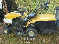 Ride on lawn mower tractor