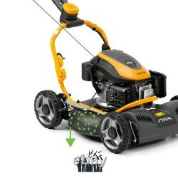 STIGA Multiclip 750 S Petrol Lawnmower, 166 cc, 48 cm Multiclip Mulching
