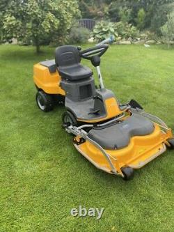 STIGA PARK 220 OUT-FRONT RIDE ON MOWER 95cm DECK