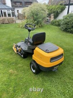STIGA PARK 220 OUT-FRONT RIDE ON MOWER 95cm DECK