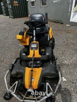 STIGA Park Pro 900 WX Petrol Self-Propelled Ride-On Lawn Mower Electric Start