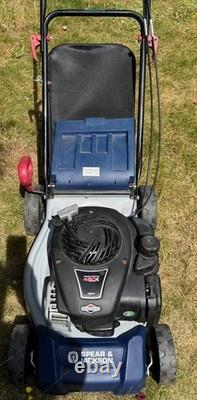 Spear & Jackson XSZ41D 41cm Self Propelled Petrol Lawnmower