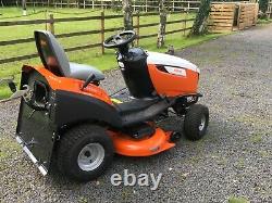 Stihl Ride-On Mower model 5112z, 2 yrs old, with 110cm cutting deck & collector