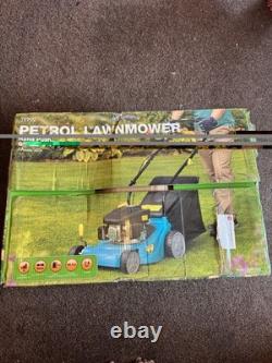 Tesco 98.5cc Hand Push Petrol Lawn Mower with 40cm Cutting Width
