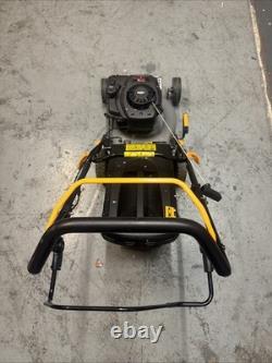 Titan TTLMP300SP40 41cm 125cc Self-Propelled Rotary Petrol Lawn Mower