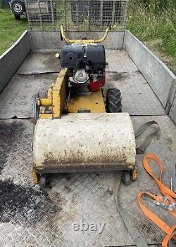 Turner Flail Mower petrol Self Propelled Walk Behind Rough Cut 13hp