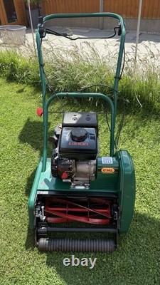 WEBB C14L Self Propelled Cylinder Petrol Lawnmower