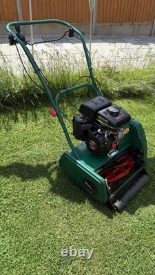 WEBB C14L Self Propelled Cylinder Petrol Lawnmower