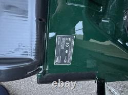 Webb WERR17SP 43cm (17?) Self Propelled Petrol Rear Roller Lawn Mower